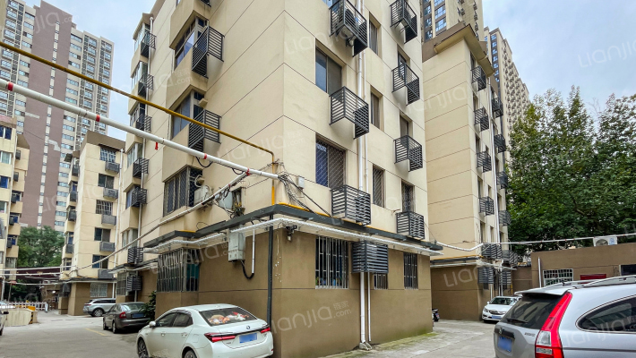 祥华苑小区外景图