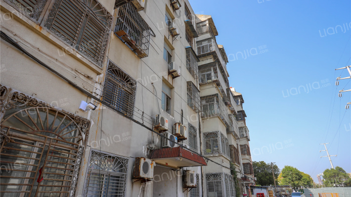 兴阜公寓外景图