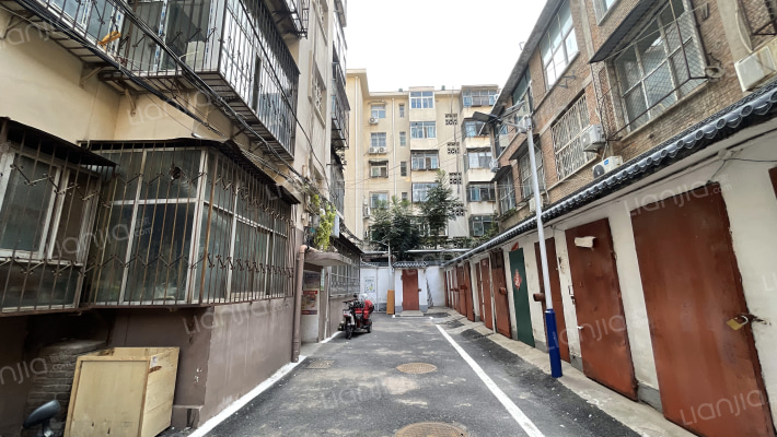 陵后街甲36号院外景图