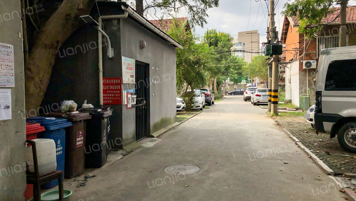 复旦第七宿舍外景图