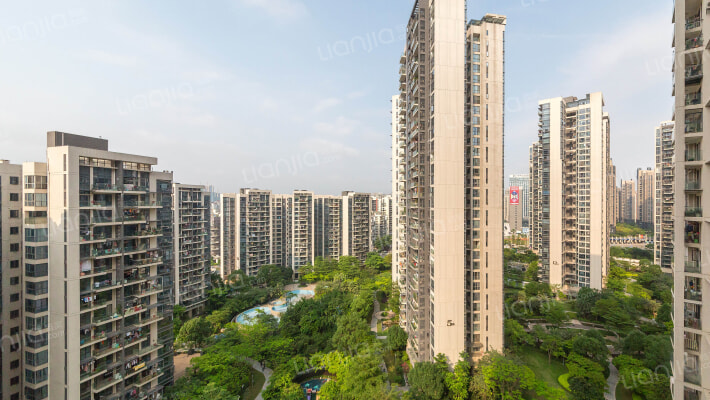 莱蒙水榭春天一期外景图