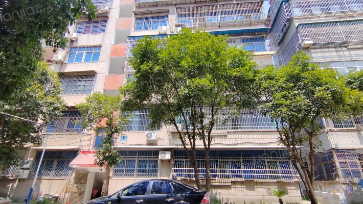 宝塔大道70号外景图