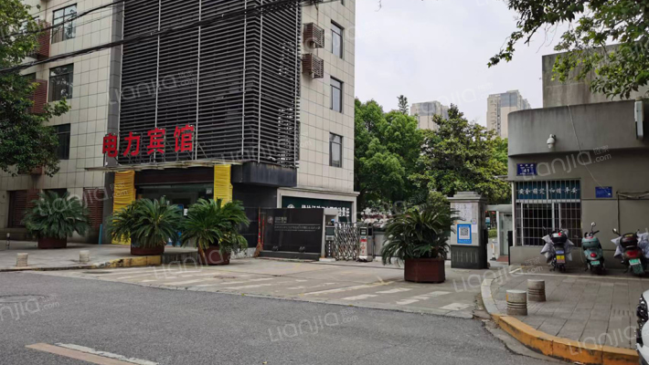 超高压分局家属院外景图