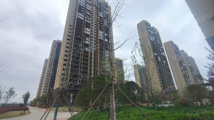 东风凤凰城二期外景图