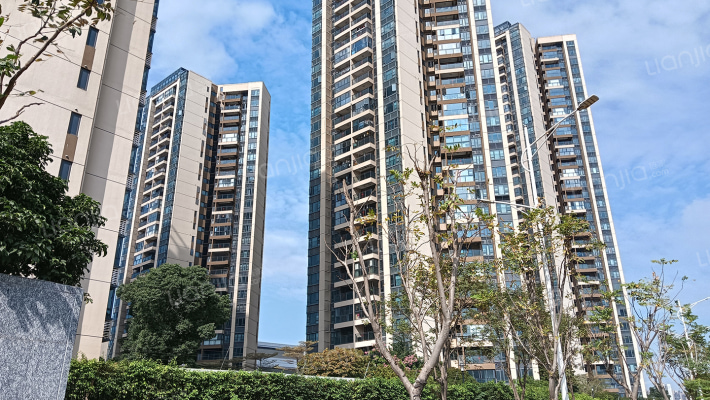 招商依云华府外景图