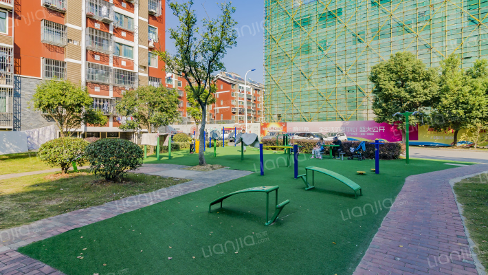 空港公寓外景图