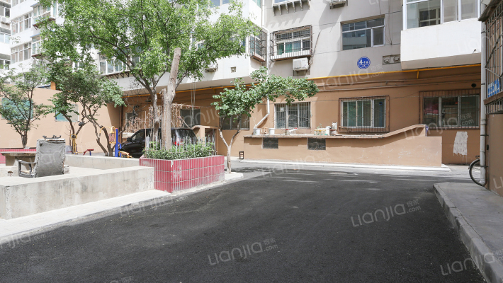 二电厂宿舍外景图