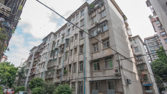 民航小区康寿街外景图