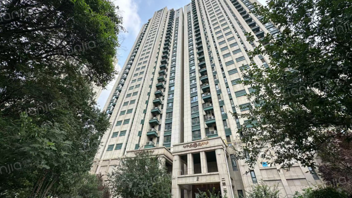 万达广场华景苑外景图