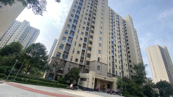 建湖碧桂园外景图