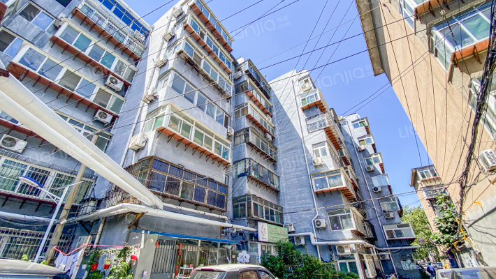 经五路190和244号外景图