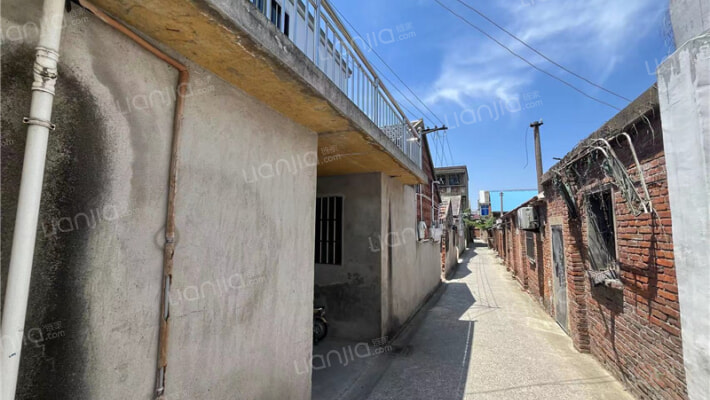 金属公司宿舍外景图