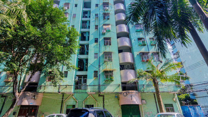 雅居花园外景图