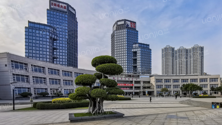 商务大厦外景图