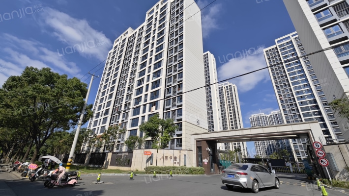 兴南华庭西区外景图