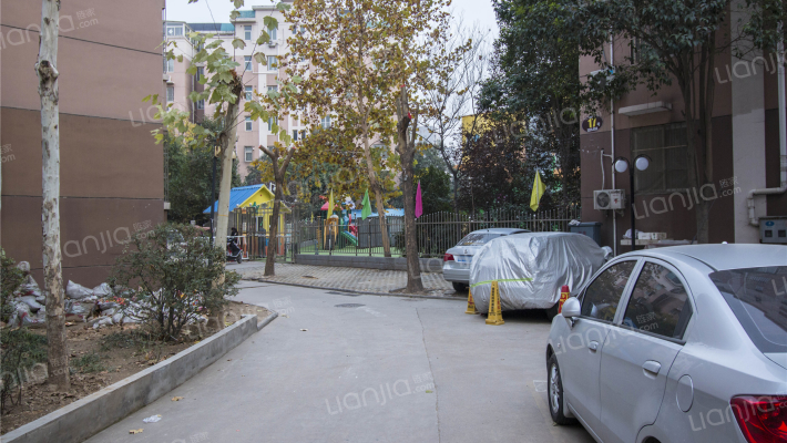 紫南花园外景图