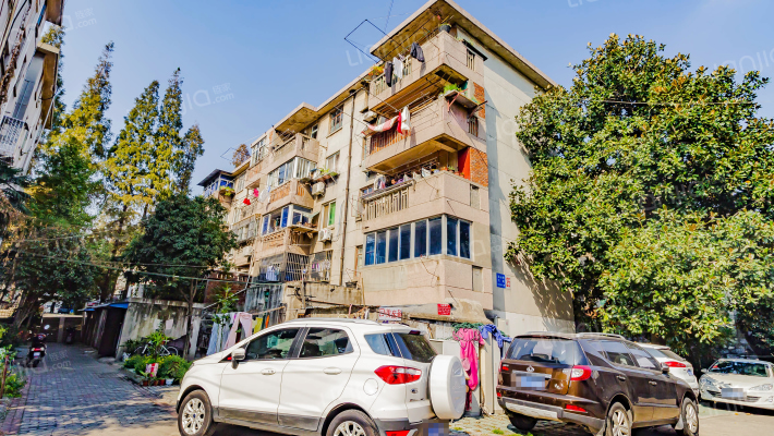 花山湾新村七区外景图