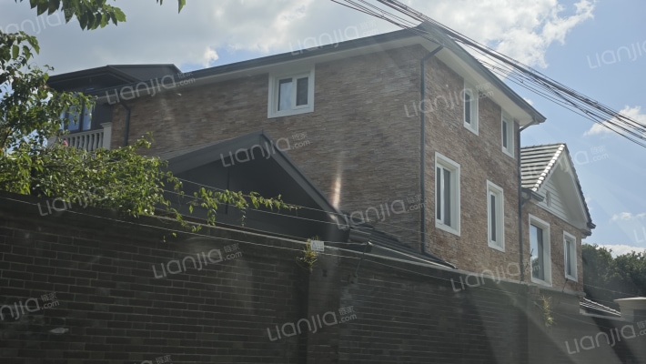 绿城七里香溪别墅园外景图