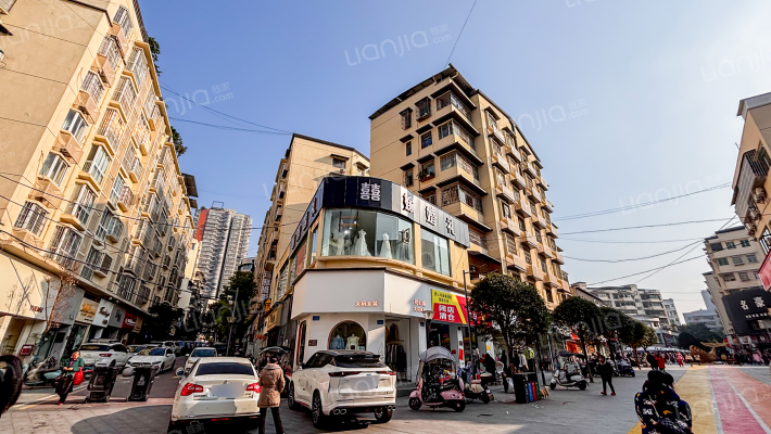 名豪街101号外景图