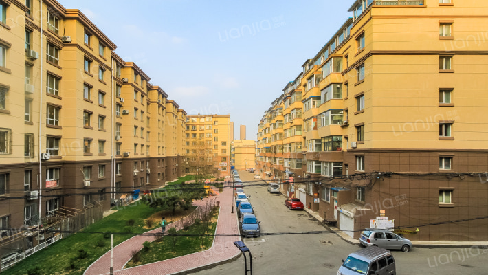 春城小区外景图