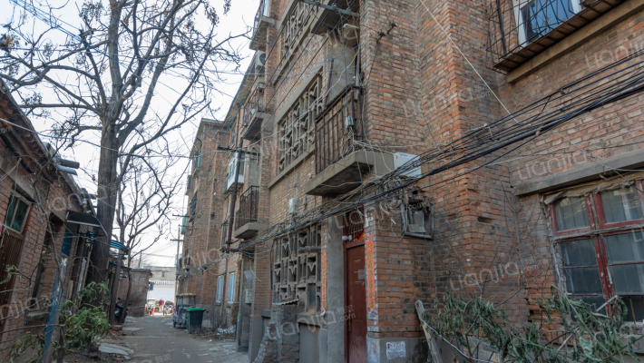 原化工局家属楼外景图