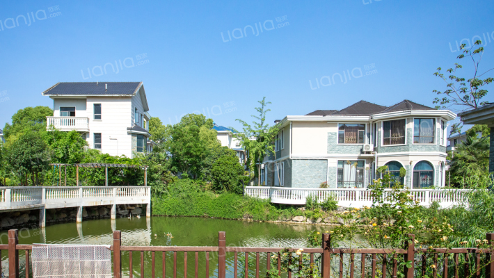 梦里水乡外景图