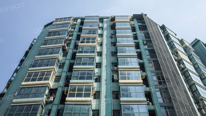 光辉岁月外景图