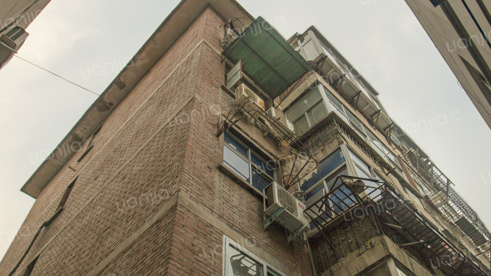 工人路69号院外景图