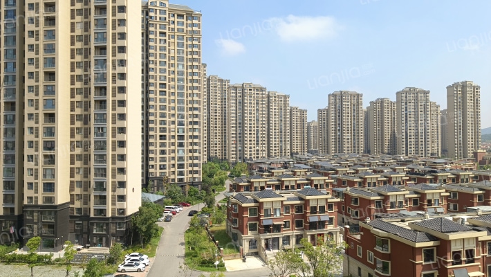 枫林天下三期康城外景图