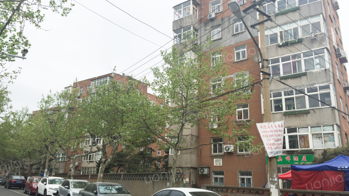 洛阳路18甲小区外景图