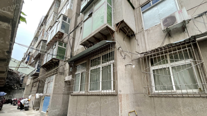 西安市工商局丰庆路家属院外景图