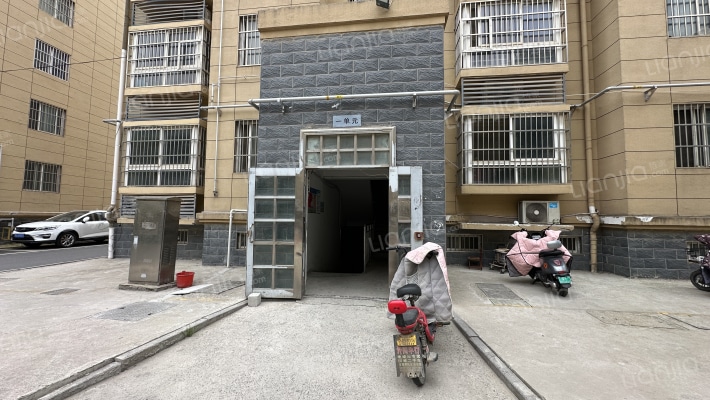 李岳小区外景图