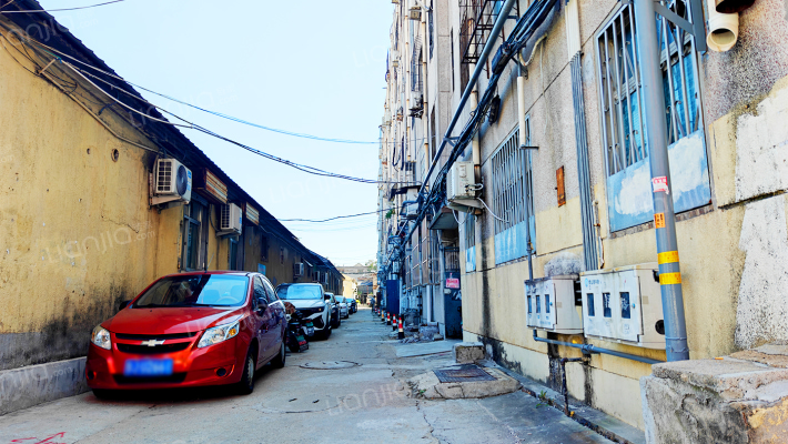 中七新村五区外景图