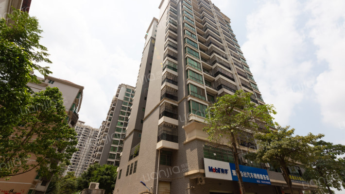 俊雅豪庭外景图