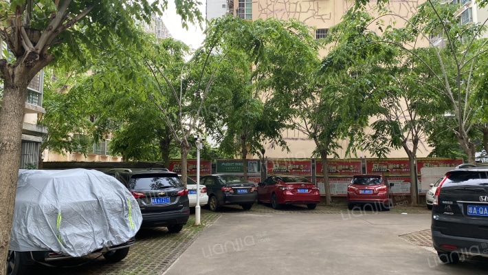 翔龙小区外景图