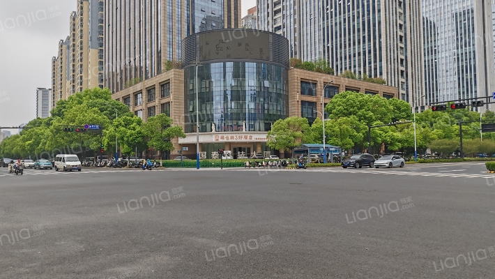 世纪国泰中心外景图