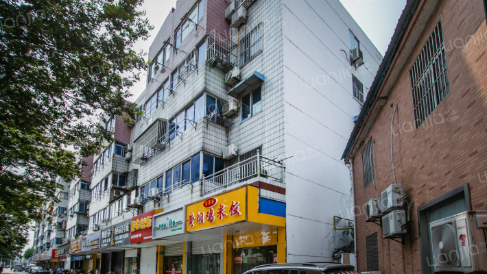 人民东路33号外景图