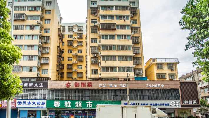 长庆花园外景图