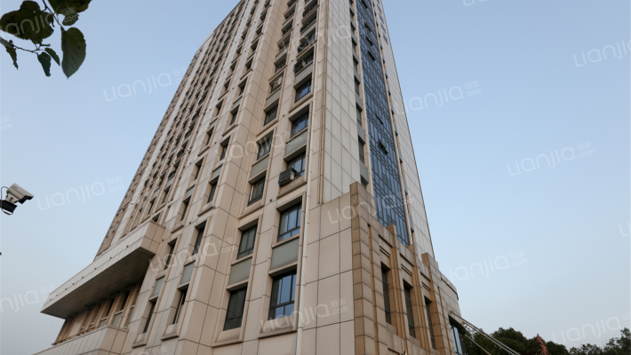 复客大厦外景图