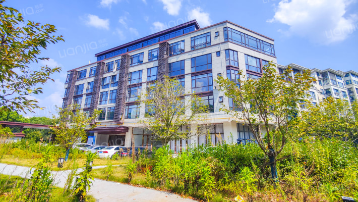 新钱湖景苑外景图