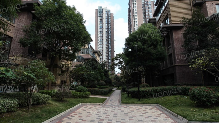 大华南湖公园世家三期外景图