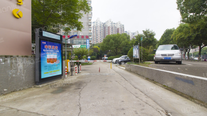 弘燕名居外景图