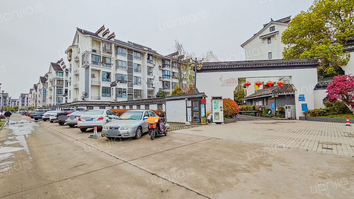 荷塘月色外景图