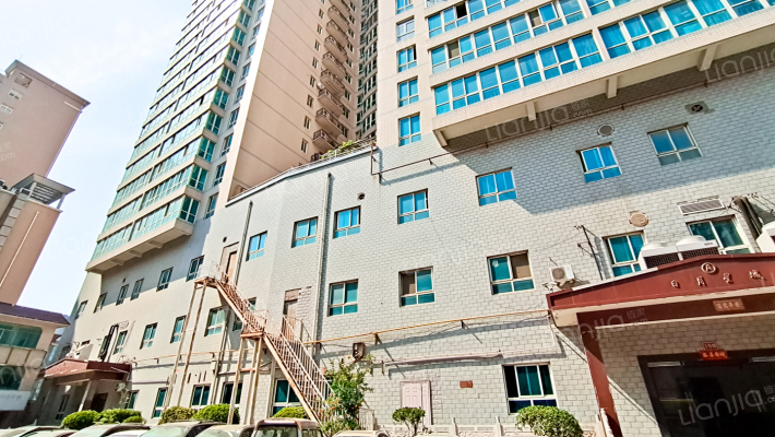 日月星城外景图