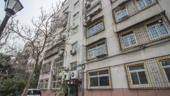 沁河花苑外景图