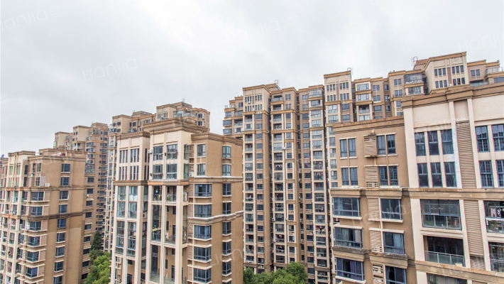 安庆雨润香水百合房价怎么样雨润香水百合房源户型图小区车位交通地址