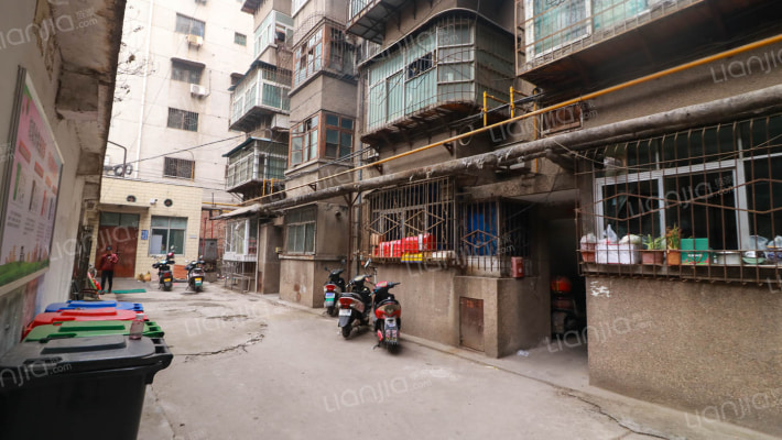 碑林区地方税务局家属院外景图