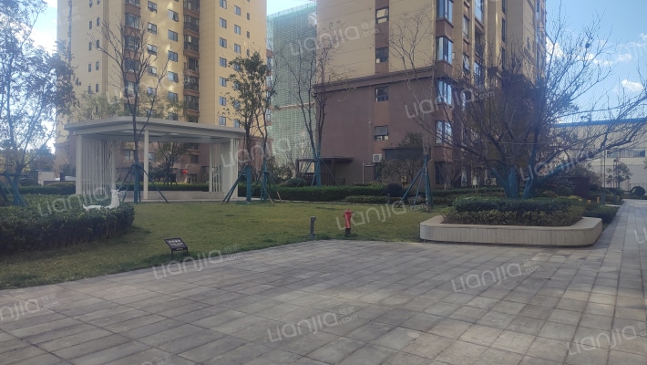 远洋青云府外景图