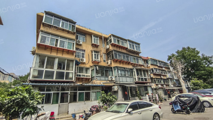 燕子山小区北区外景图