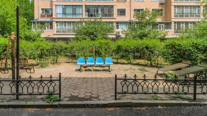 恒兴公寓外景图